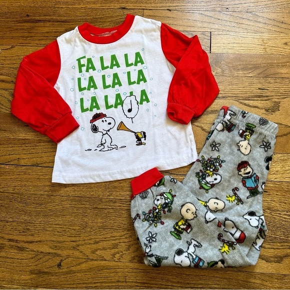 Peanuts Toddler Christmas Pajama Set Sz 4T - Picture 1 of 10